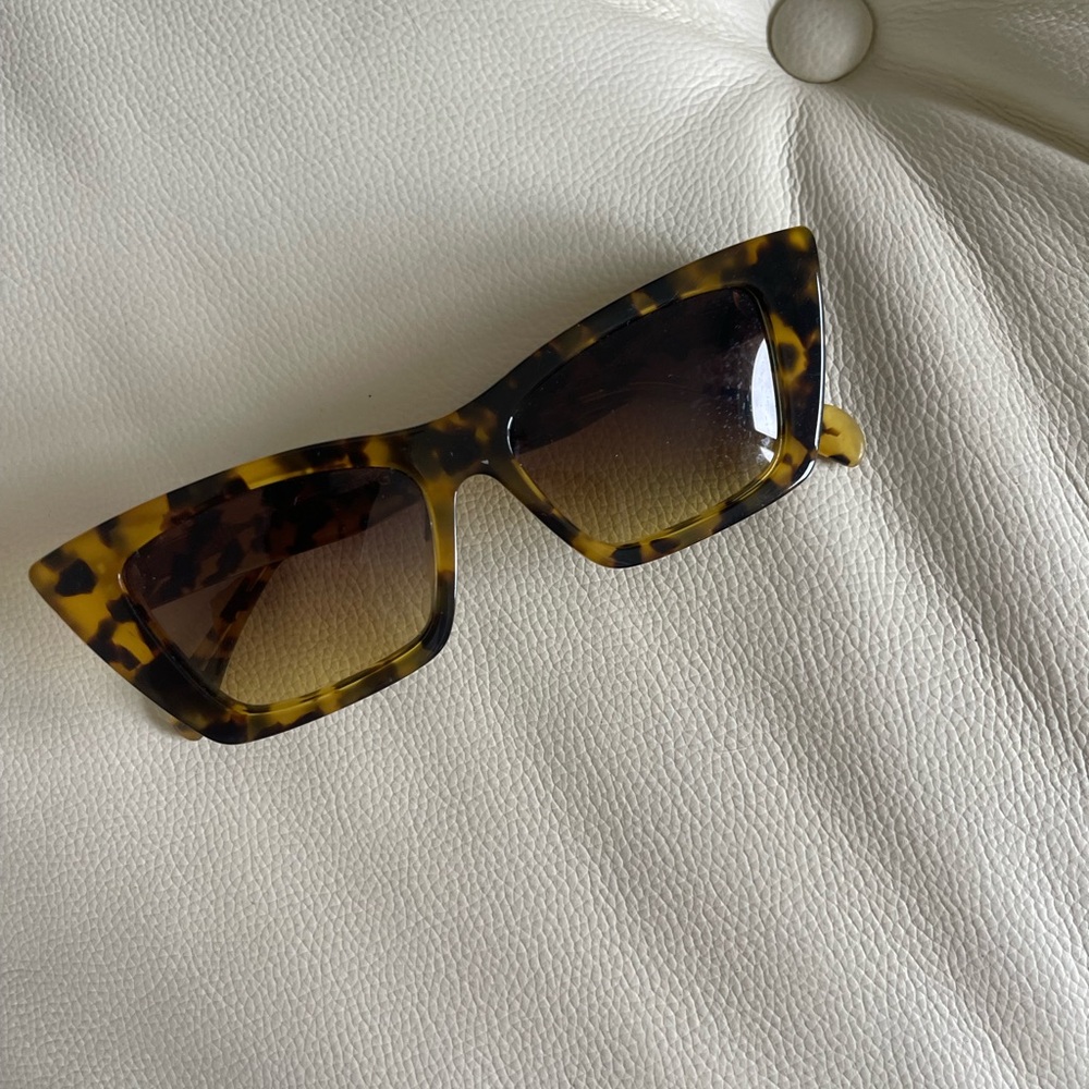 Anine Bing sunglasses